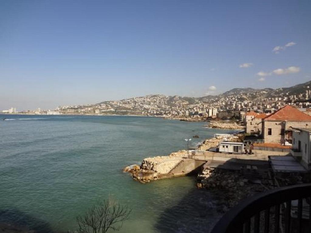 Holiday Suites Hotel & Beach Resort Джуния Экстерьер фото