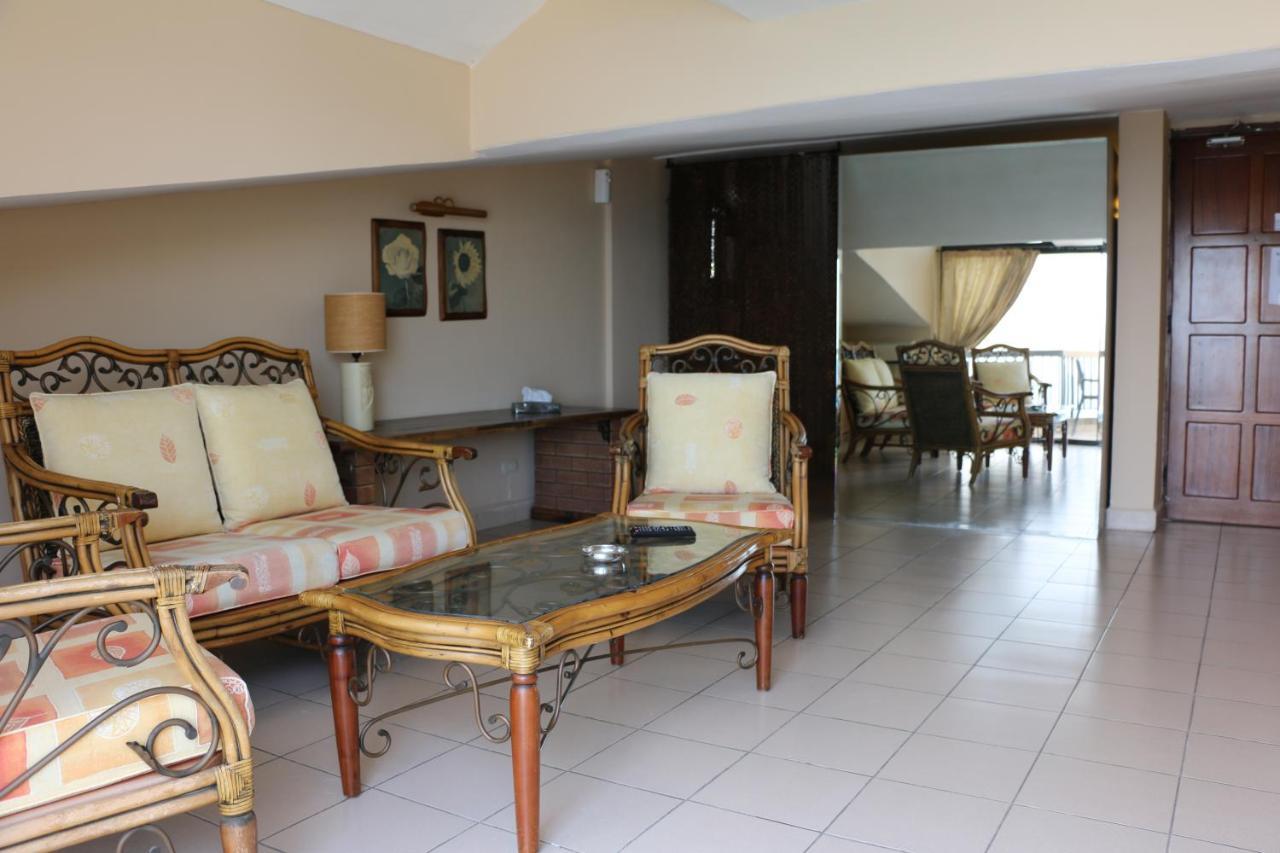 Holiday Suites Hotel & Beach Resort Джуния Экстерьер фото